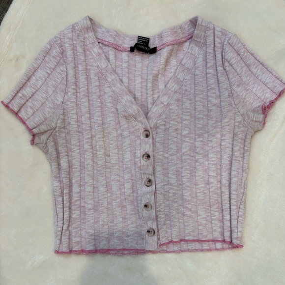 Forever 21 Cropped V Neck Button Down Tee Size Medium - Picture 3 of 5